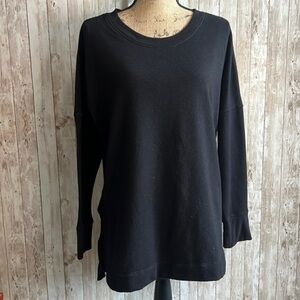 🐺Xersion Black long Sleeved Oversized Sweater